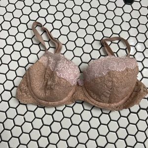 Victoria’s Secret dream angels lined Demi underwire bra size 32C